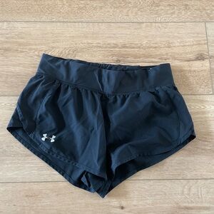 Under Armour Women's Black Shorts Heatgear Size M